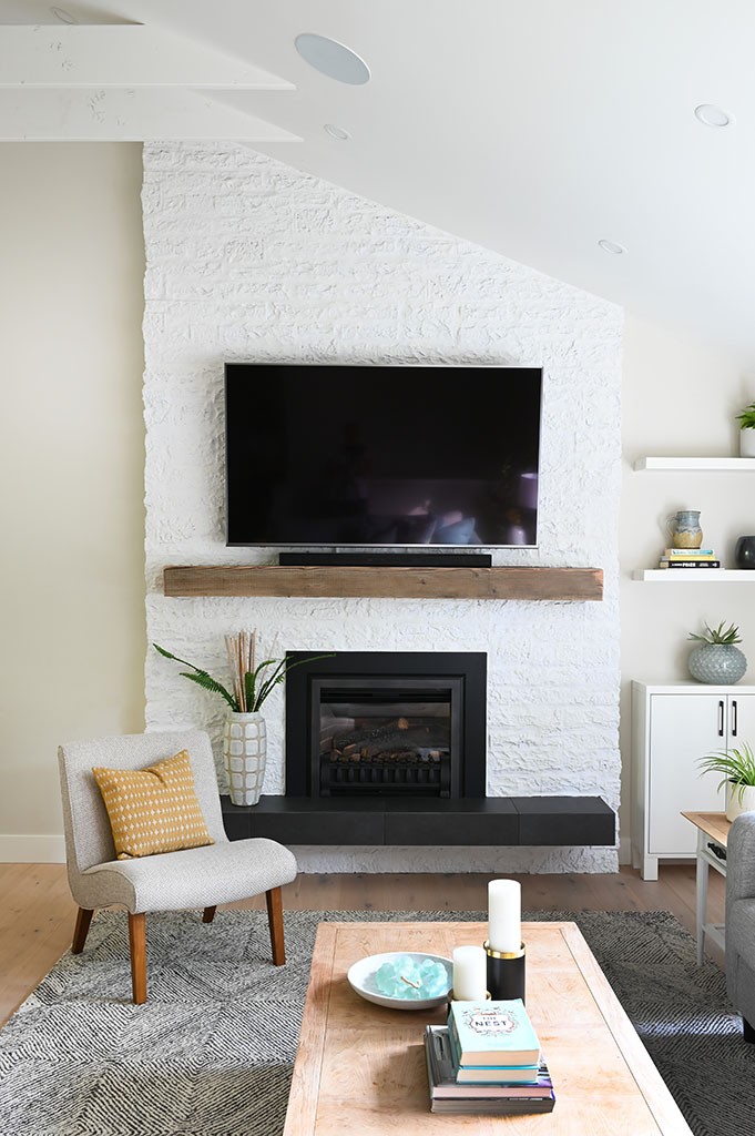 Weepers Living Room Fireplace Portrait